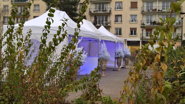 Location de tentes avec mobilier lumineux